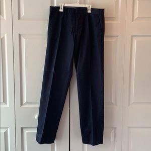 Gap Men’s Khakis. Straight Fit 33x36. Navy Blue.